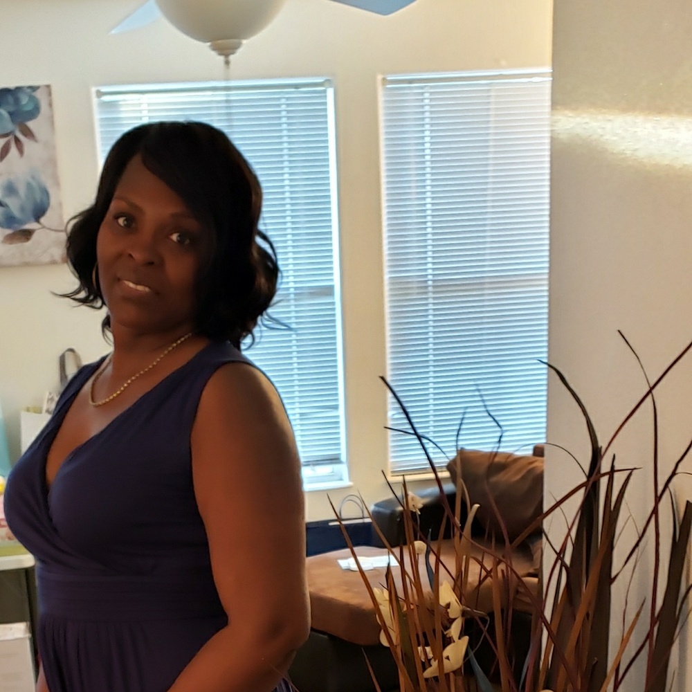 Meet your Posher, Karol